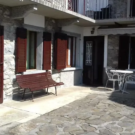 Casa Vacanze Sul Lago Appartamento *